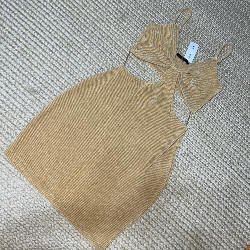 Kendall and kylie dress
